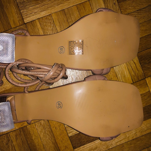 Heels 👠 - Picture 5 of 6